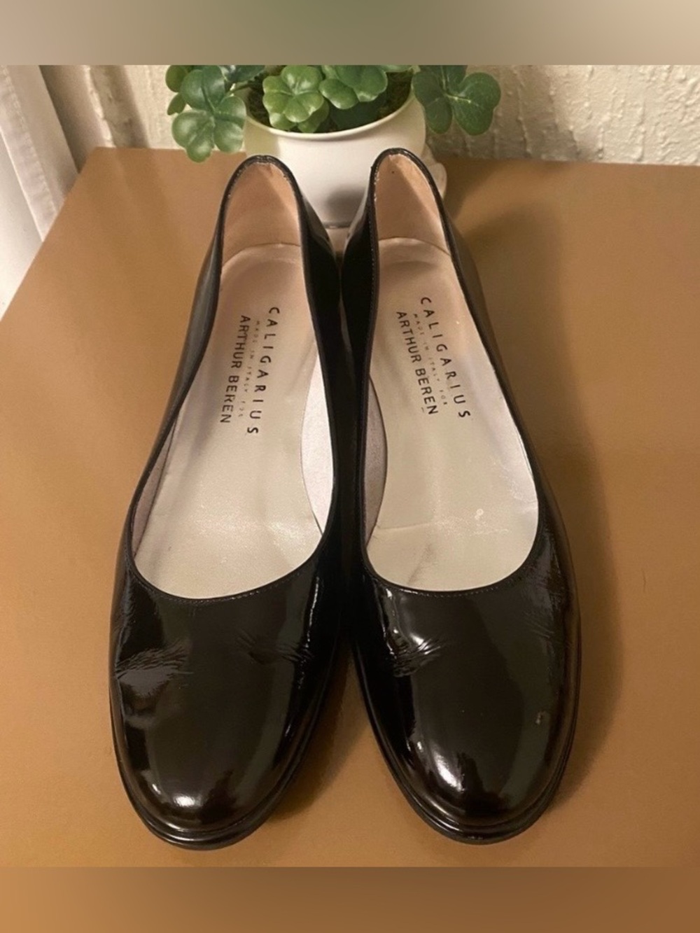 Caligarius Made in Italy for Arthur Beren Black Patent  Loafer